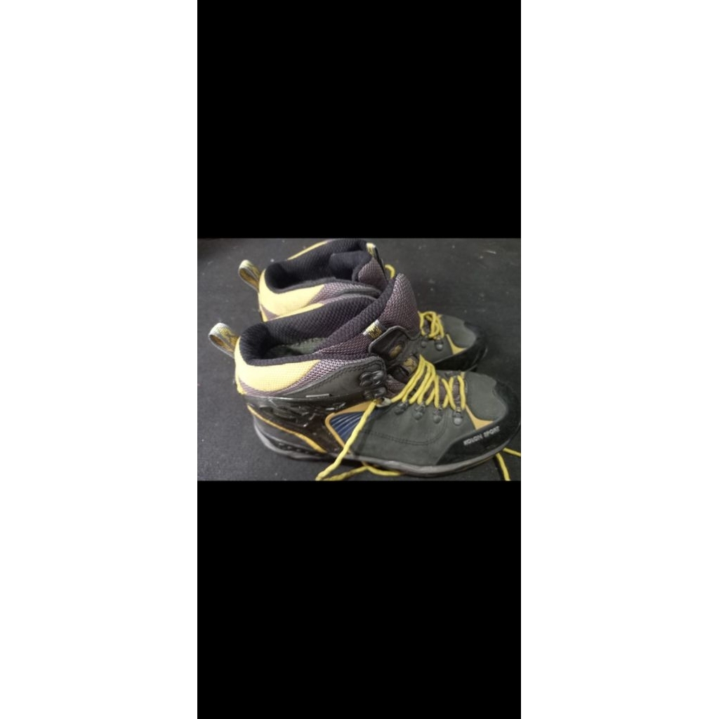 sepatu gunung kolon sport