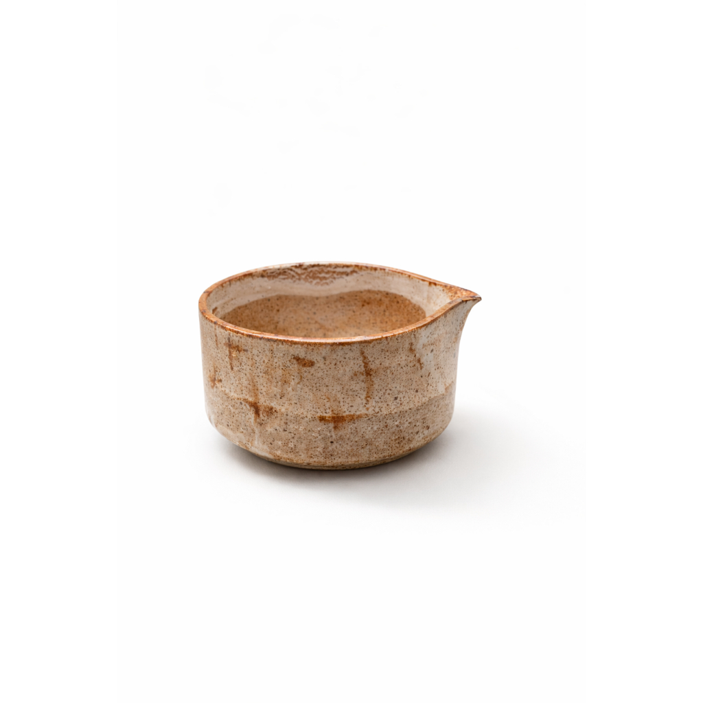 Katakuchi Renjana – Cawan Tuang Keramik Handmade
