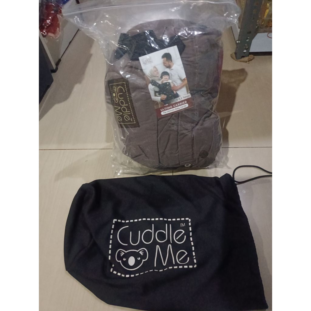 CUDDLE ME ULTIMO CARRIER/ Gendongan Bayi