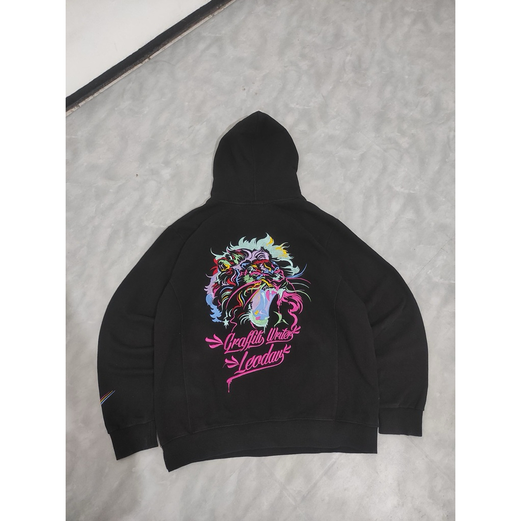 Hoodie Artist Wear x Leodav