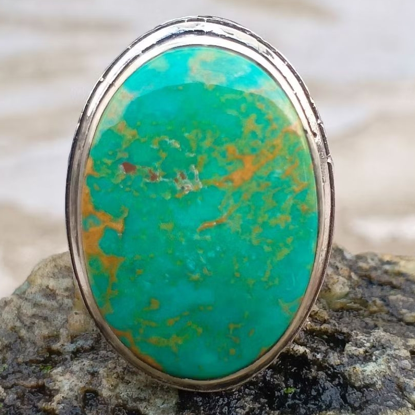 pirus Persia hijau muda serat emas