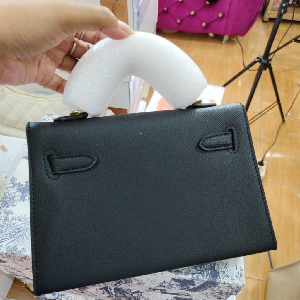 TAS WANITA KLLL