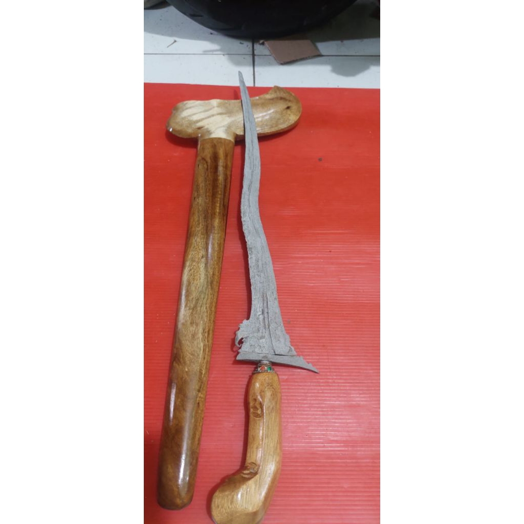 keris jangkung sepuh