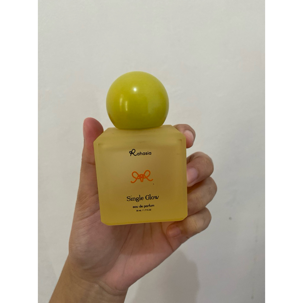 [masih full] preloved parfum rahasia beauty single glow