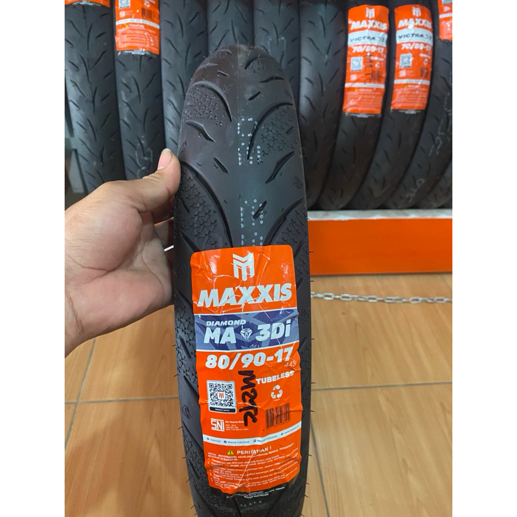 BAN MAXXIS NEW DIAMOND RING 17