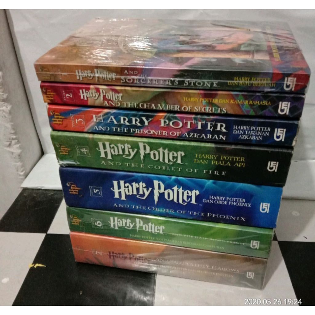 Harry Potter Novel 1 set cover klasik istimewa edisi khusus penggemar