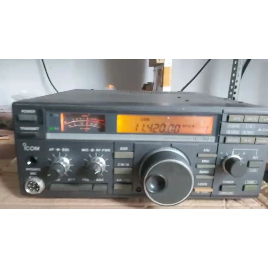 ICOM IC-721 HF RADIO TRANSCEIVER