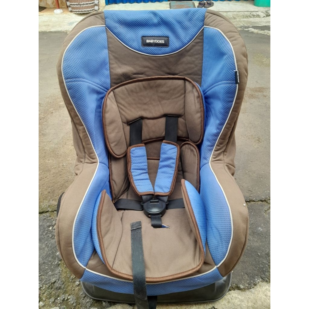 Preloved car seat babydoes bekas