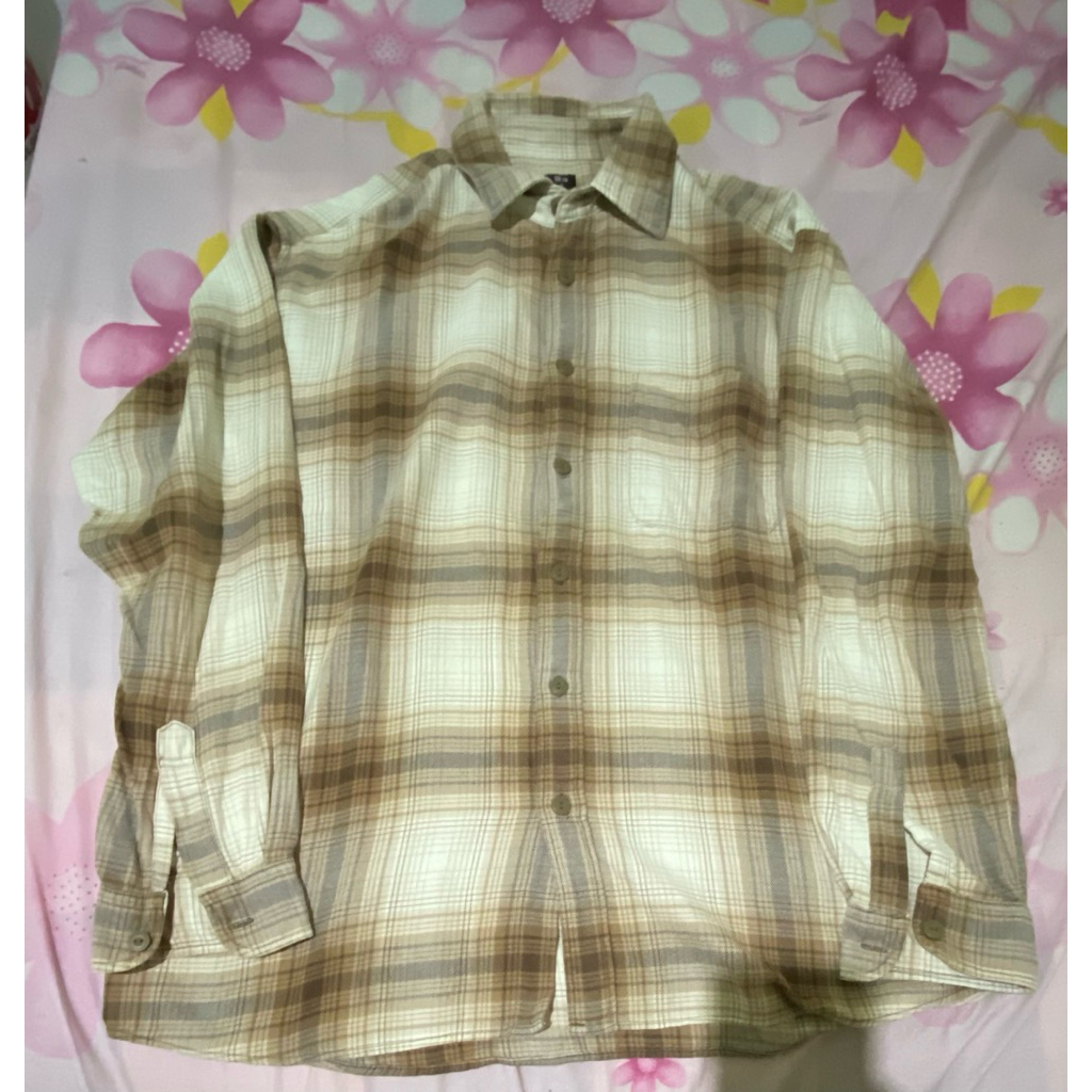 Kemeja Second Veterano Uniqlo Like new