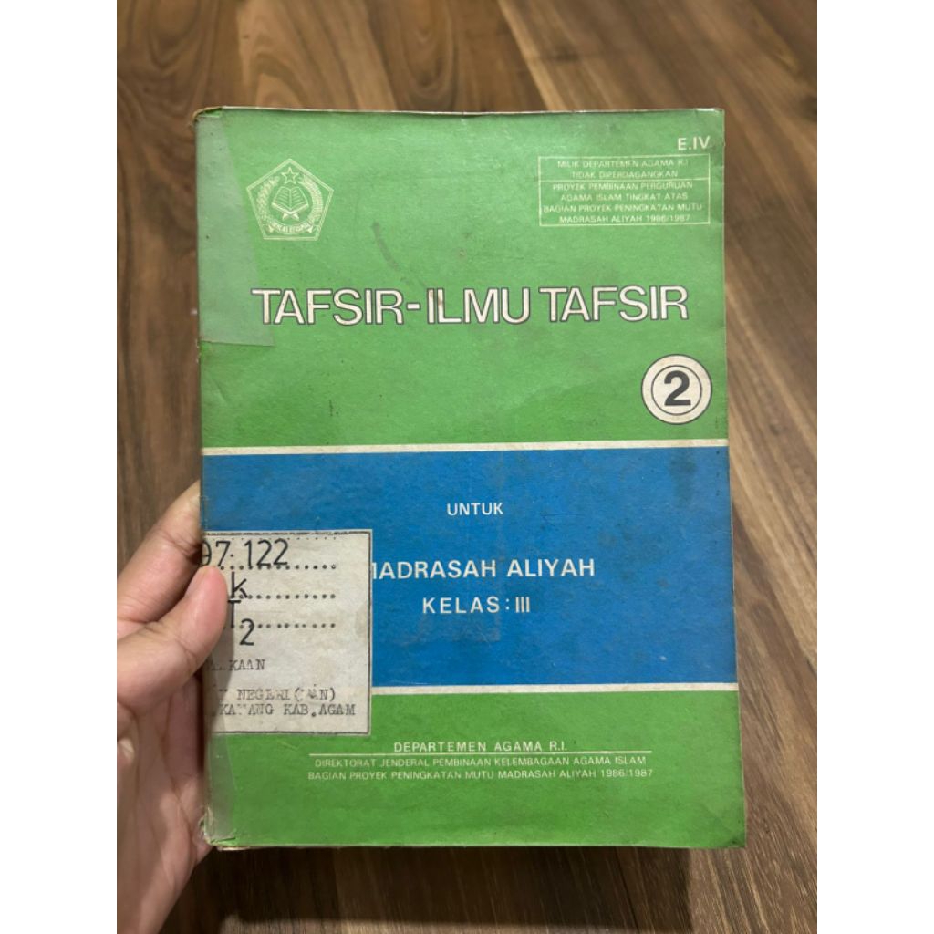 buku - TAFSIR-ILMU TAFSIR
2

UNTUK

MADRASAH ALIYAH

KELAS: III