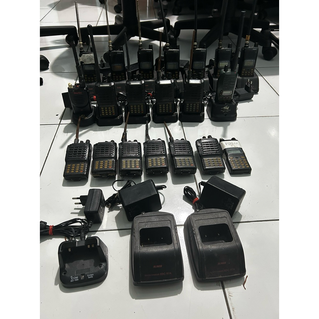 HT Hand talky HT second ori segel take all Radio komunikasi