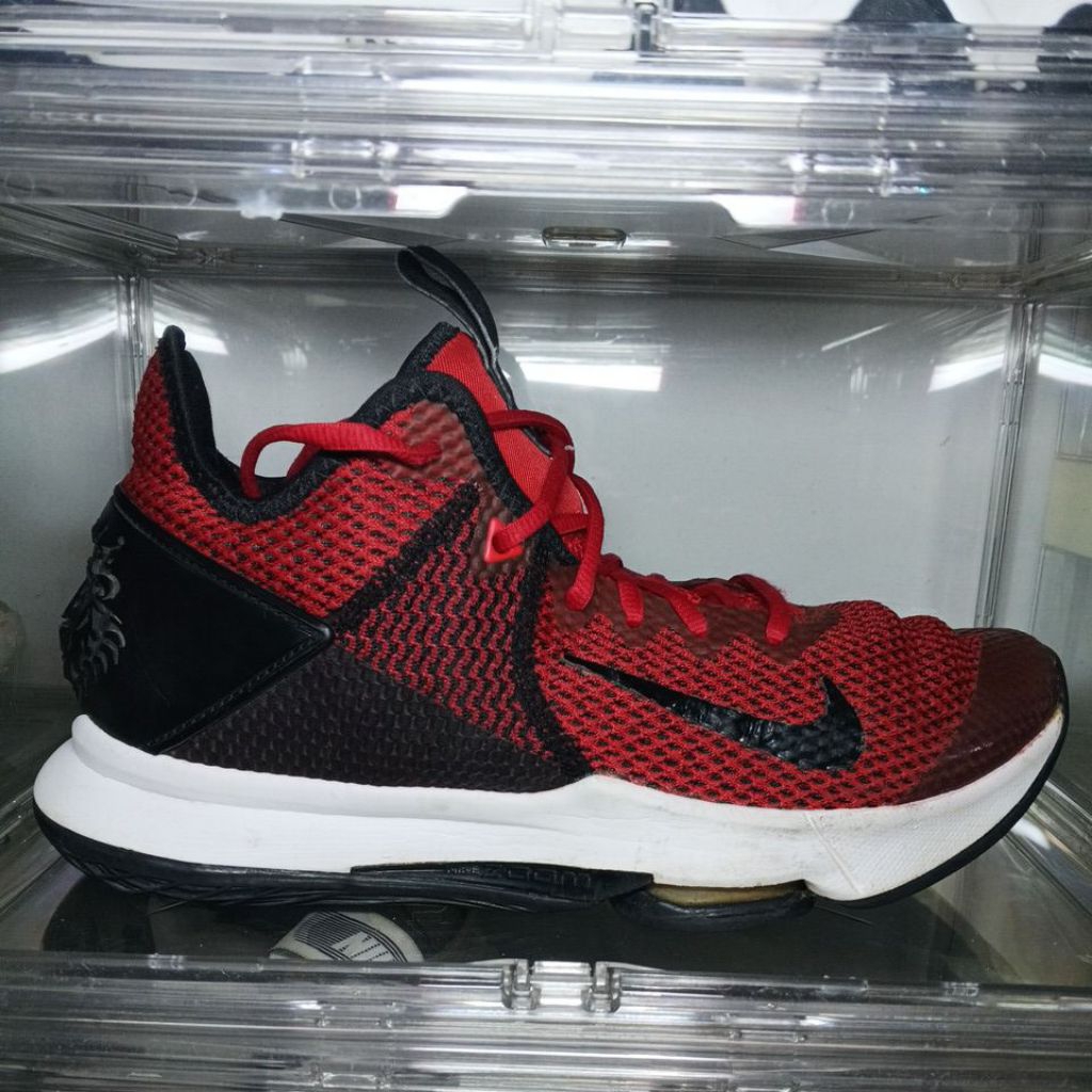 Jual Sepatu Basket Second