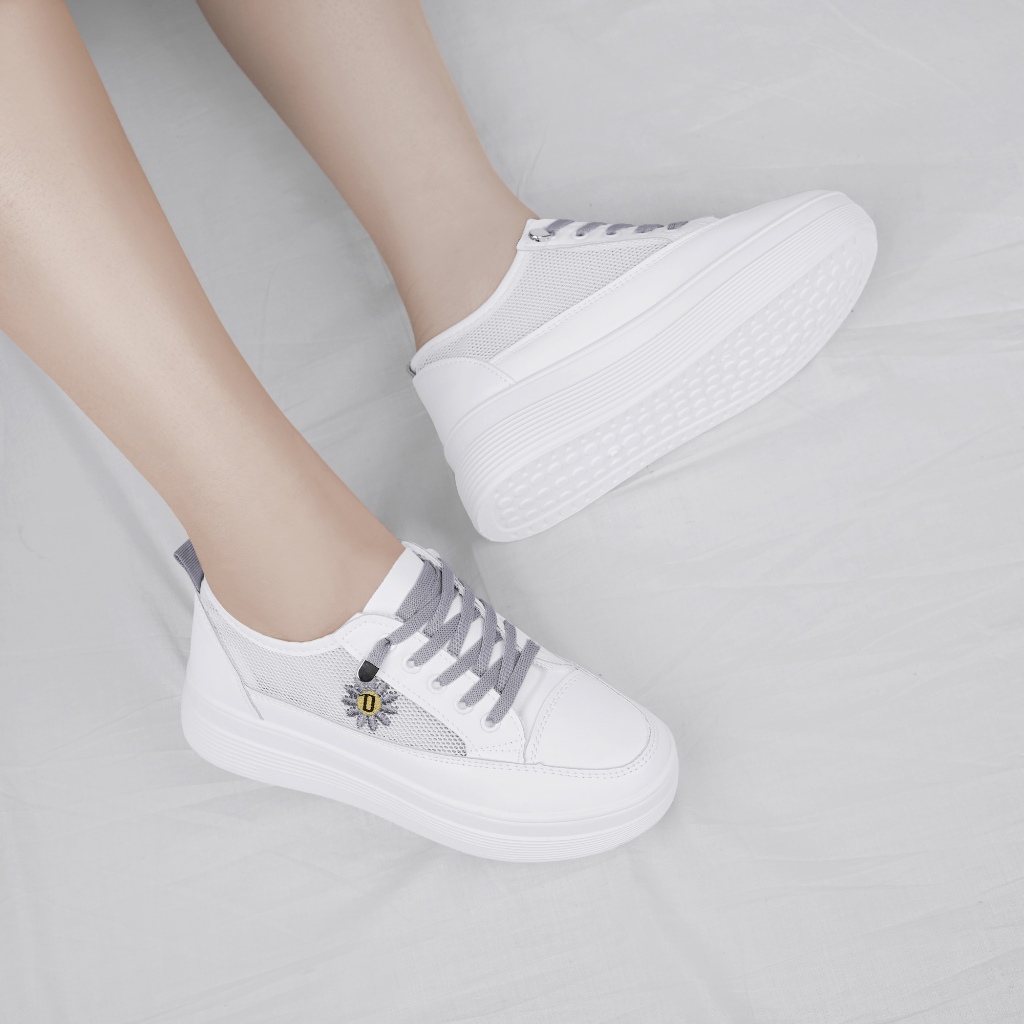 Sepatu Wanita Sneakers Putih Sepatu Tinggi Cewek Korean Style Woman Shoes 172SP