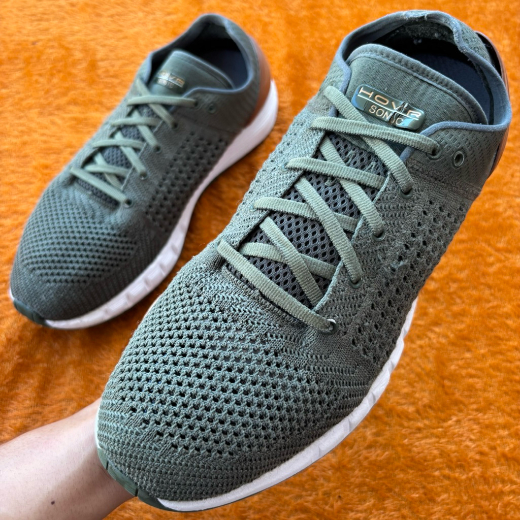 sepatu UNDER ARMOUR HOVR Size 45 Insole 29cm