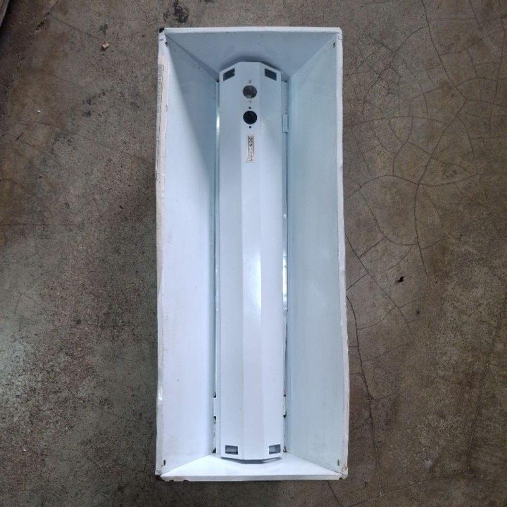 sun kap AH lampu jalan/outdoor pakai 2x lampu TL/neon jadul 20w