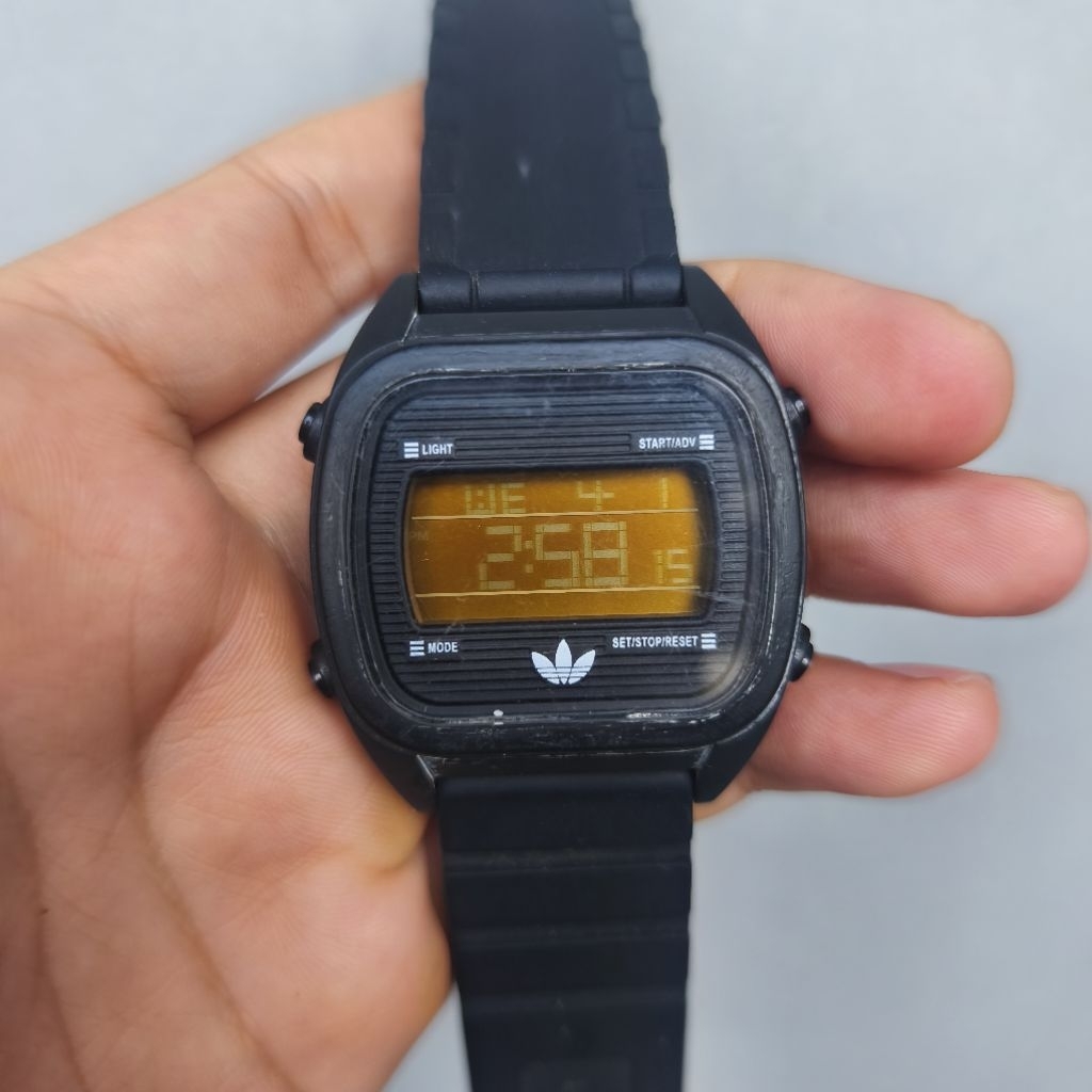 JAM TANGAN ADIDAS DIGITAL ORIGINAL VINTAGE BEKAS SECOND PRELOVED not seiko not casio