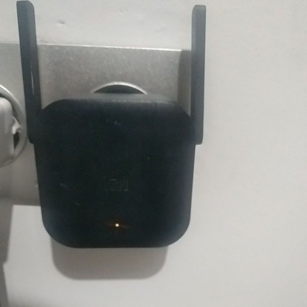 MI WIFI RANGE EXTENDER PRO