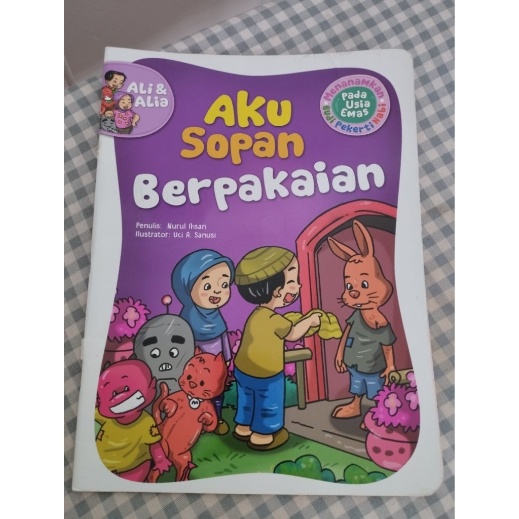 Buku anak muslim preloved Aku Sopan Berpakaian