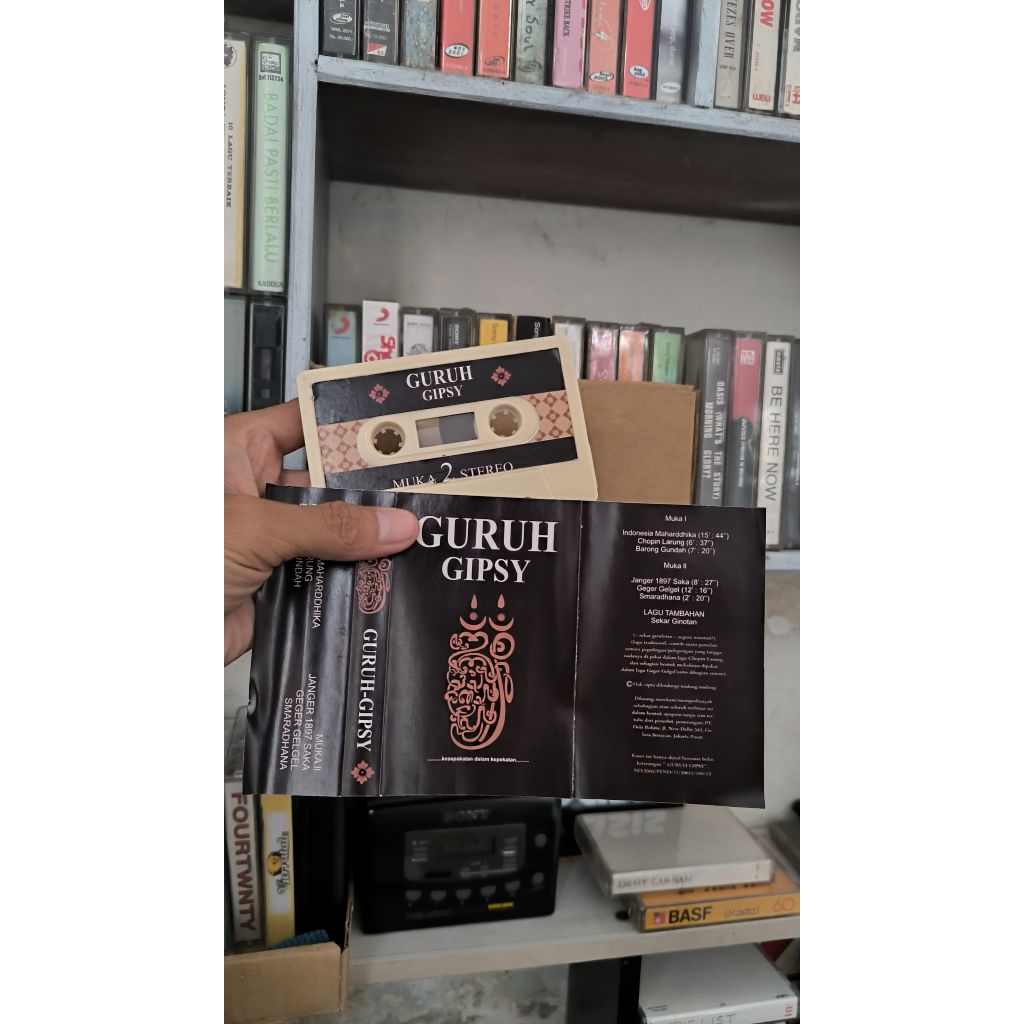Kaset Guruh Gipsy