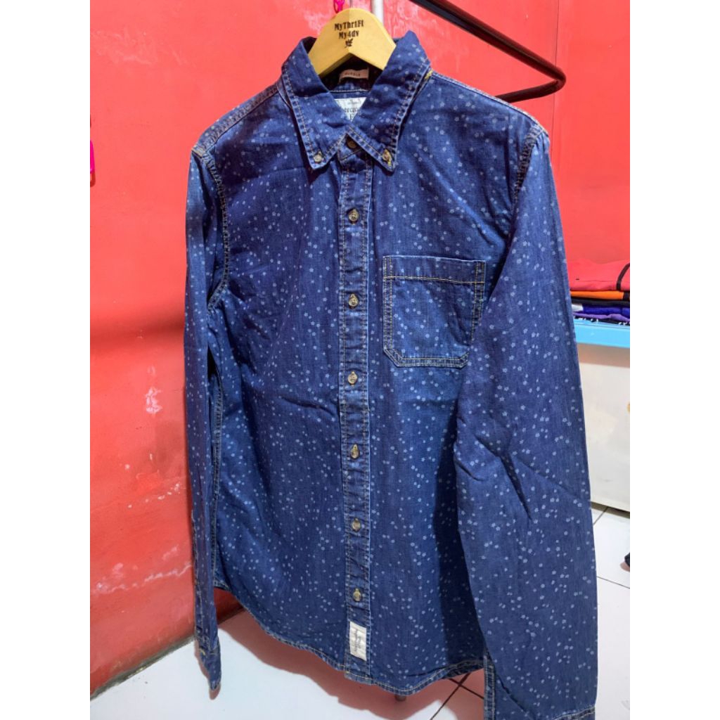 KEMEJA DENIM ABERCROMBIE