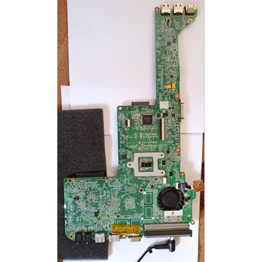 Mobo Toshiba C800 perawan (baca deskripsi)