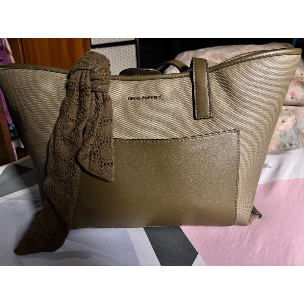 preloved tas hush puppies