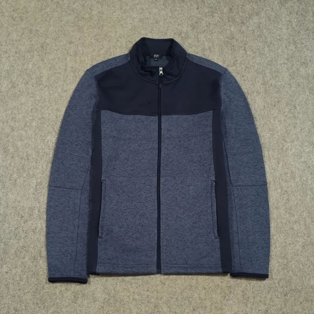 Jaket pria lengan panjang F2F size M second