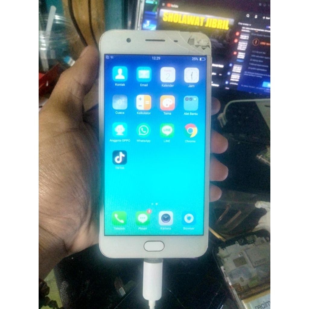 mesin Oppo f1s 4/64gb