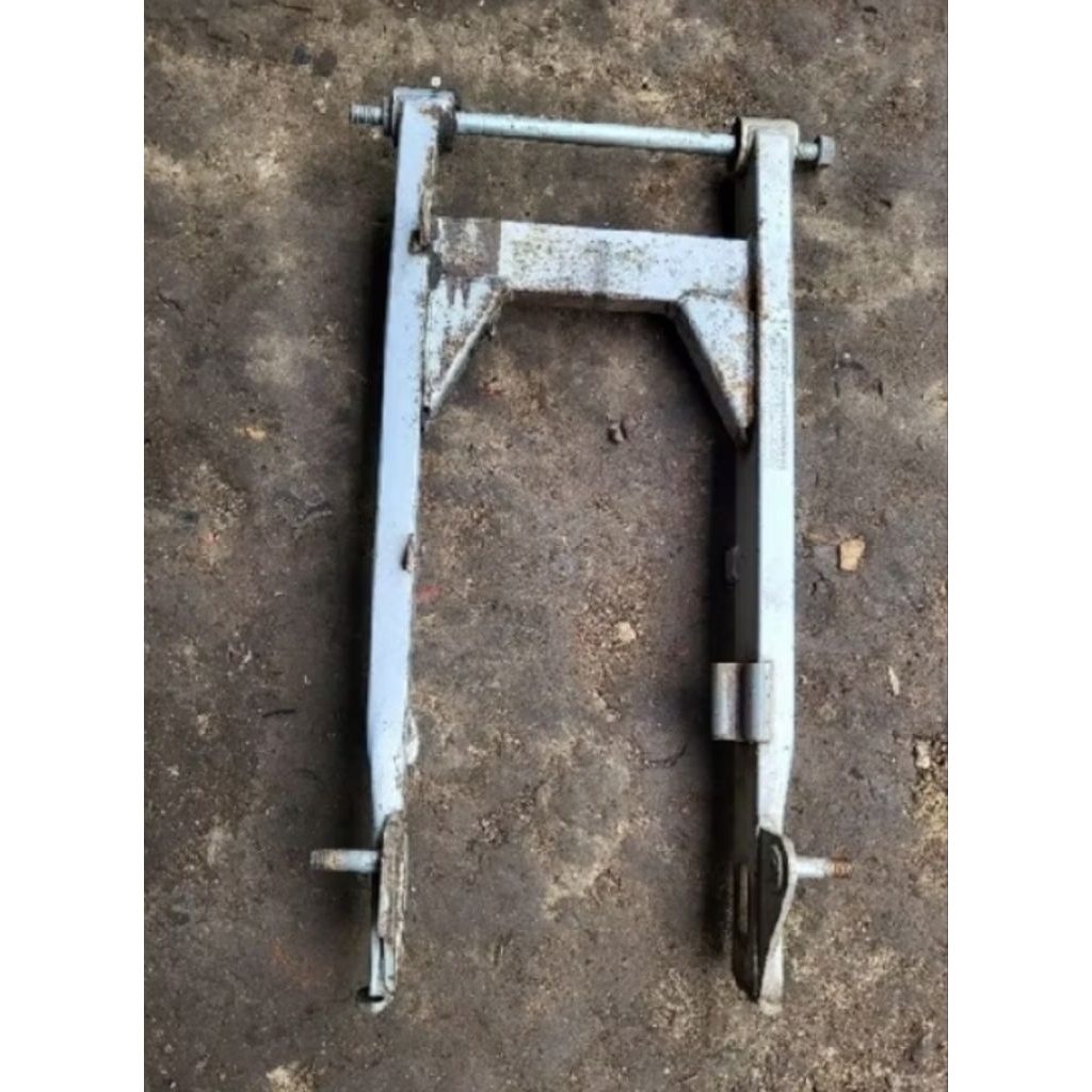 Swing Arm Arem Sasis Belakang Lengan Ayun Kirana Original Cabutan