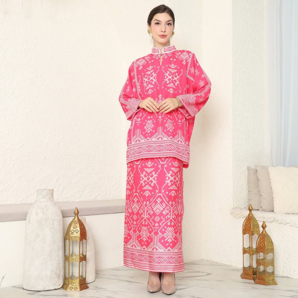 Kebaya Pink | Kebaya Premium | Kebaya Wisuda | Kebaya Modern | Kebaya Wanita | Baju Kurung | Kebaya 