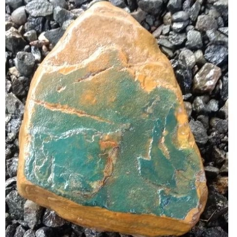 bongkahan batu klawing kristal langka