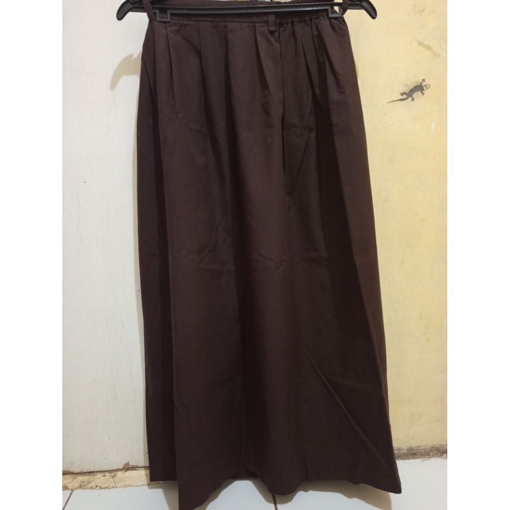 SERAGAM PRAMUKA CROP/ ROK SPAN LURUS