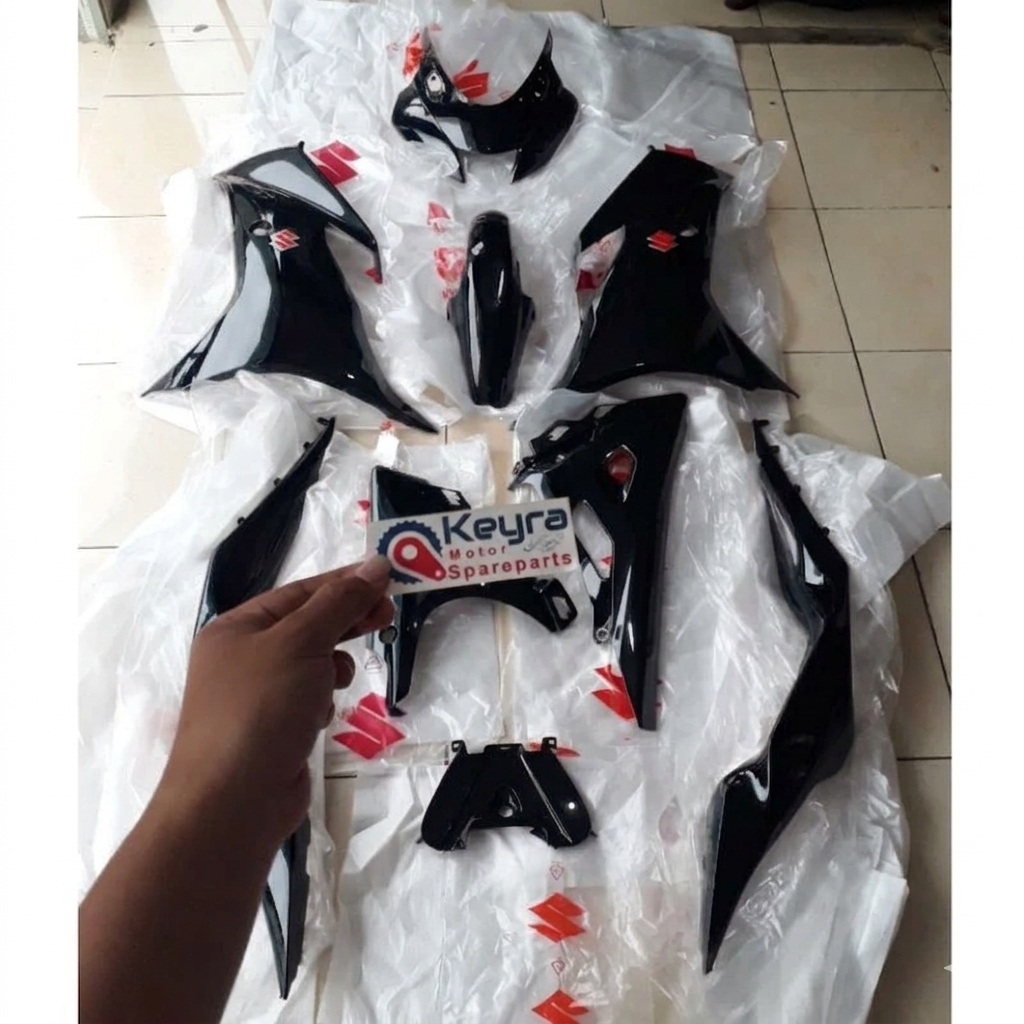 BODY SET HALUS GSX R150 HITAM ORI SGP