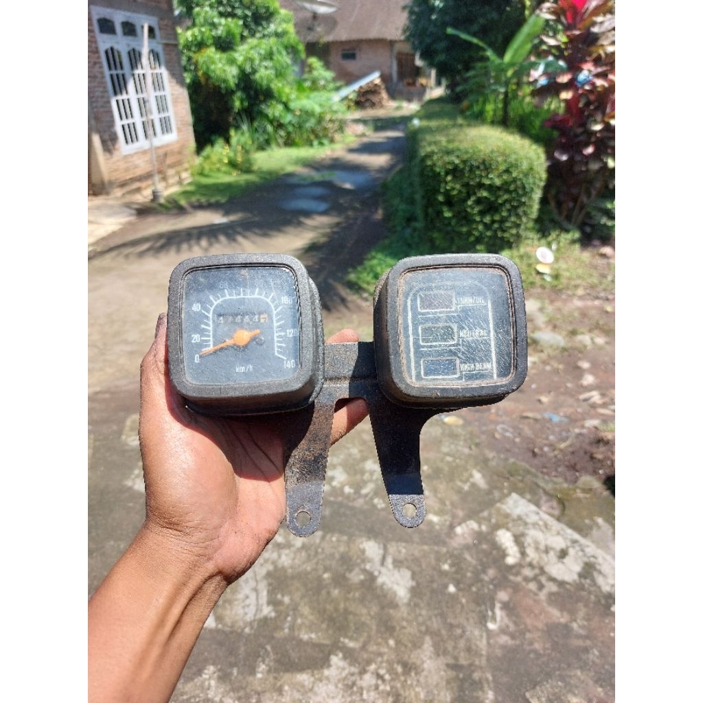 Spidometer Speedometer Suzuki A100 Econos Original