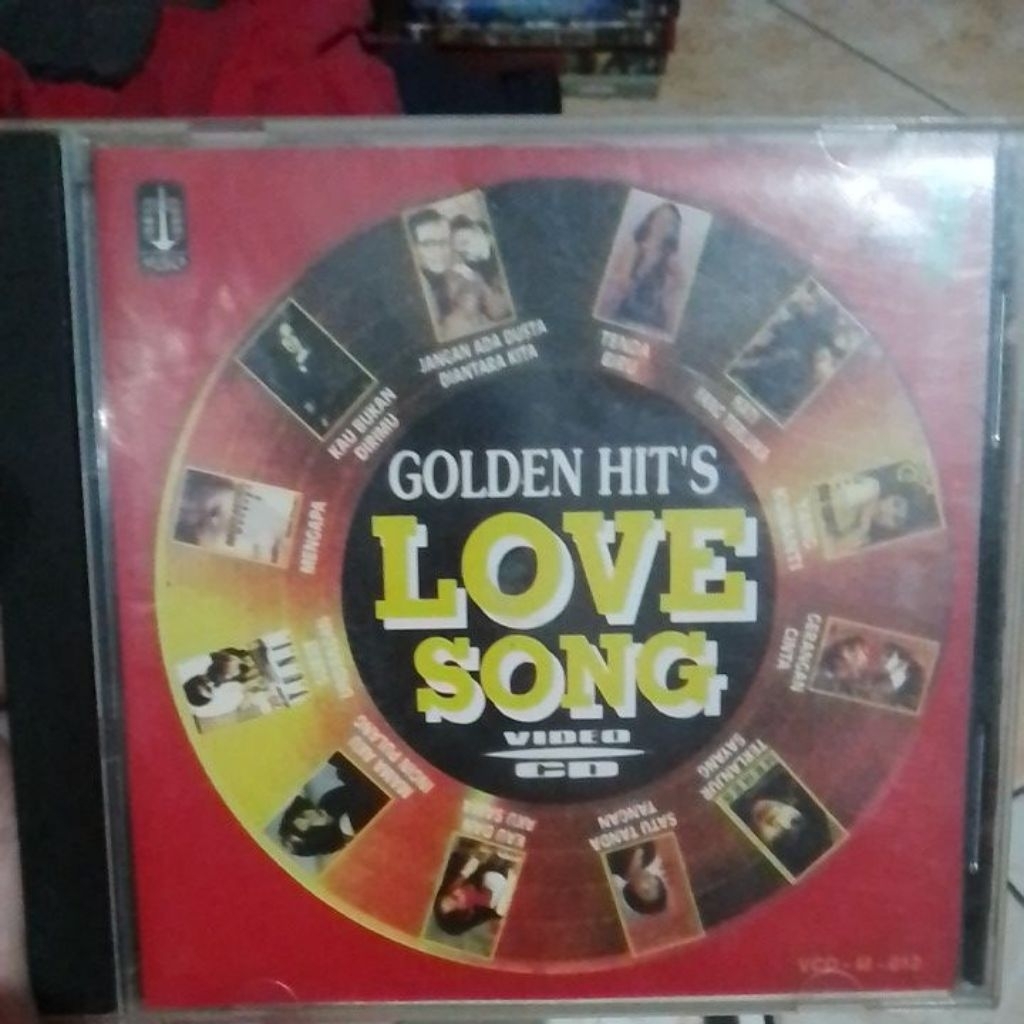 VCD KARAOKE GOLDEN HIT'S LOVE SONGS