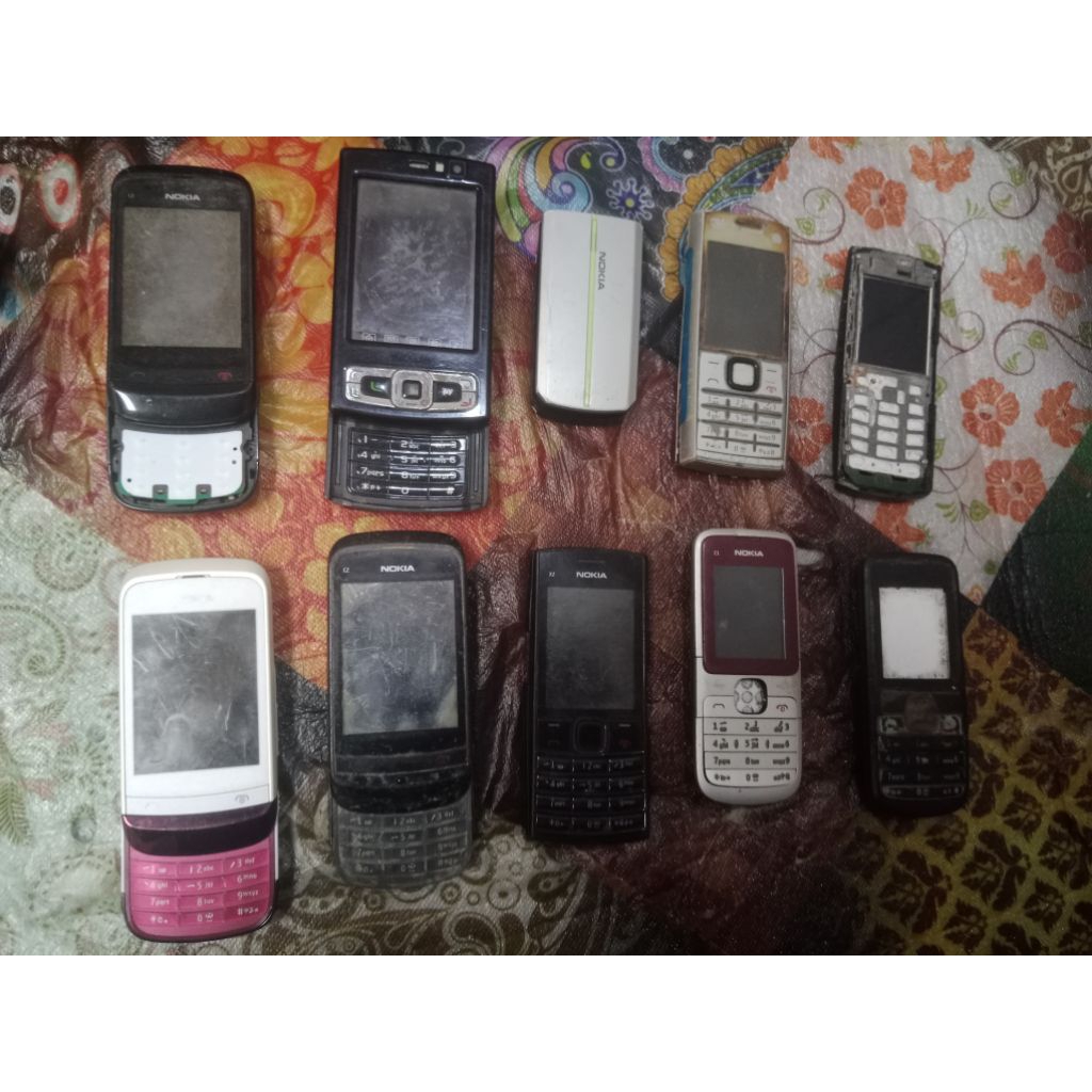 10 pcs Hp jadul rusak/rosok/mati total