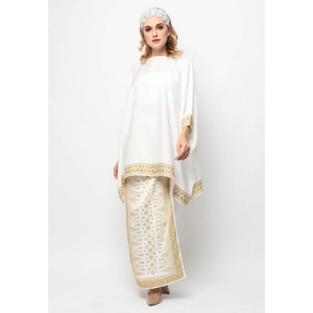 Kebaya Putih | Kebaya White Gold | Kebaya Premium | Kebaya Wisuda | Kebaya Modern | Kebaya Wanita | 