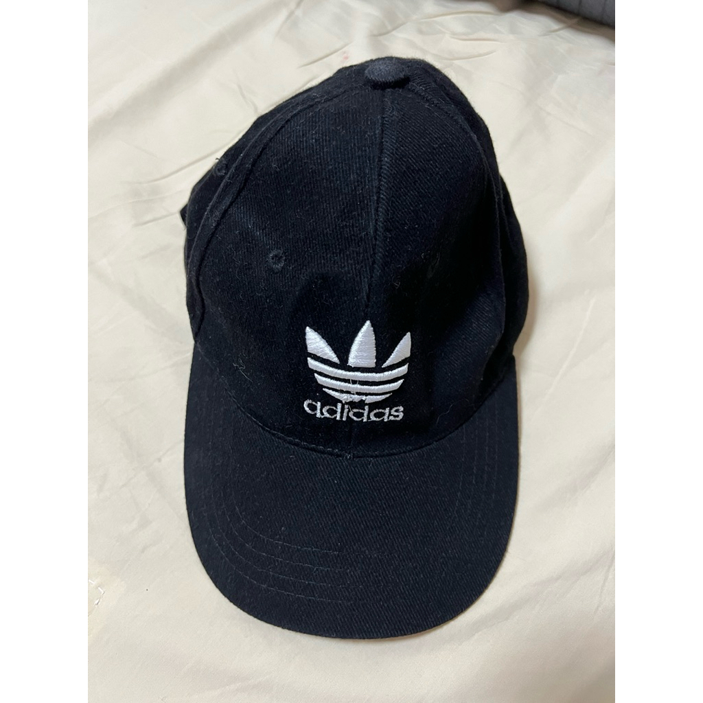 preloved topi adidas