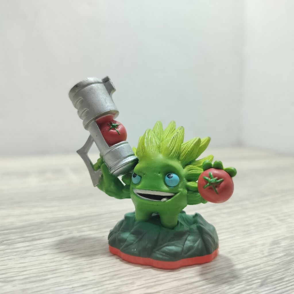 skylanders food fight figure
