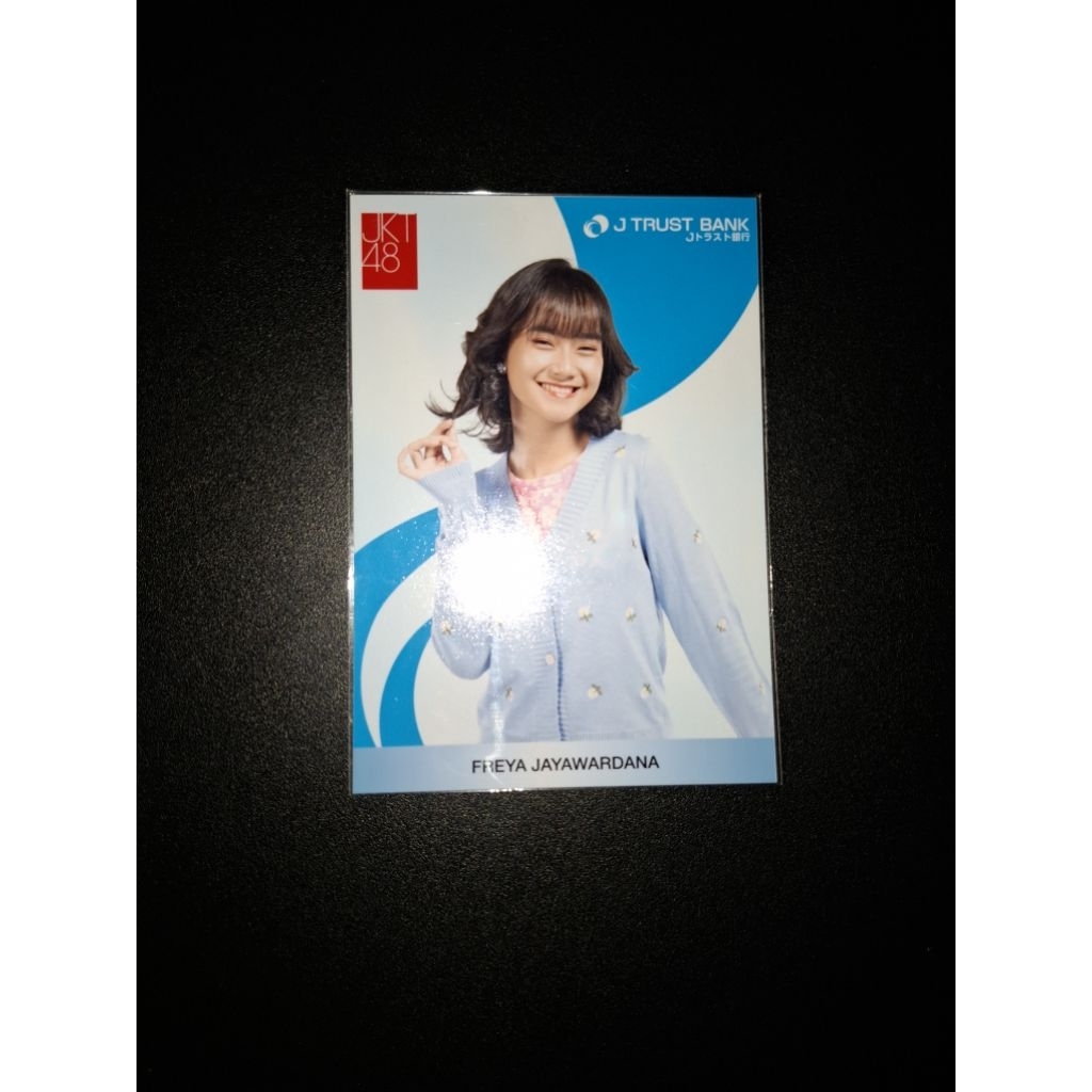 Photopack J Trust Bank x JKT48 Member Freya, Official JKT48 x J Trust Bank