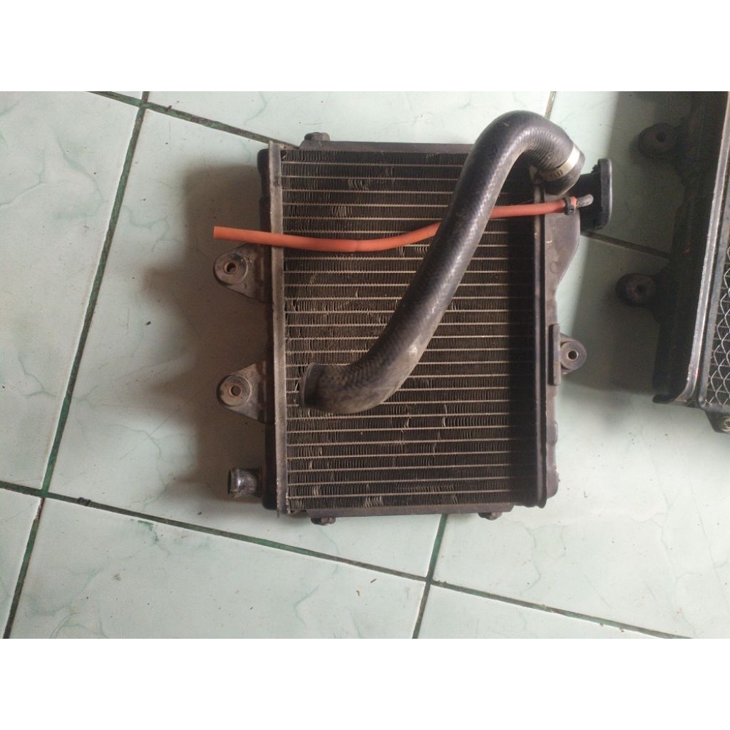 Radiator Ninja R RR SS Standard bekas copotan Original