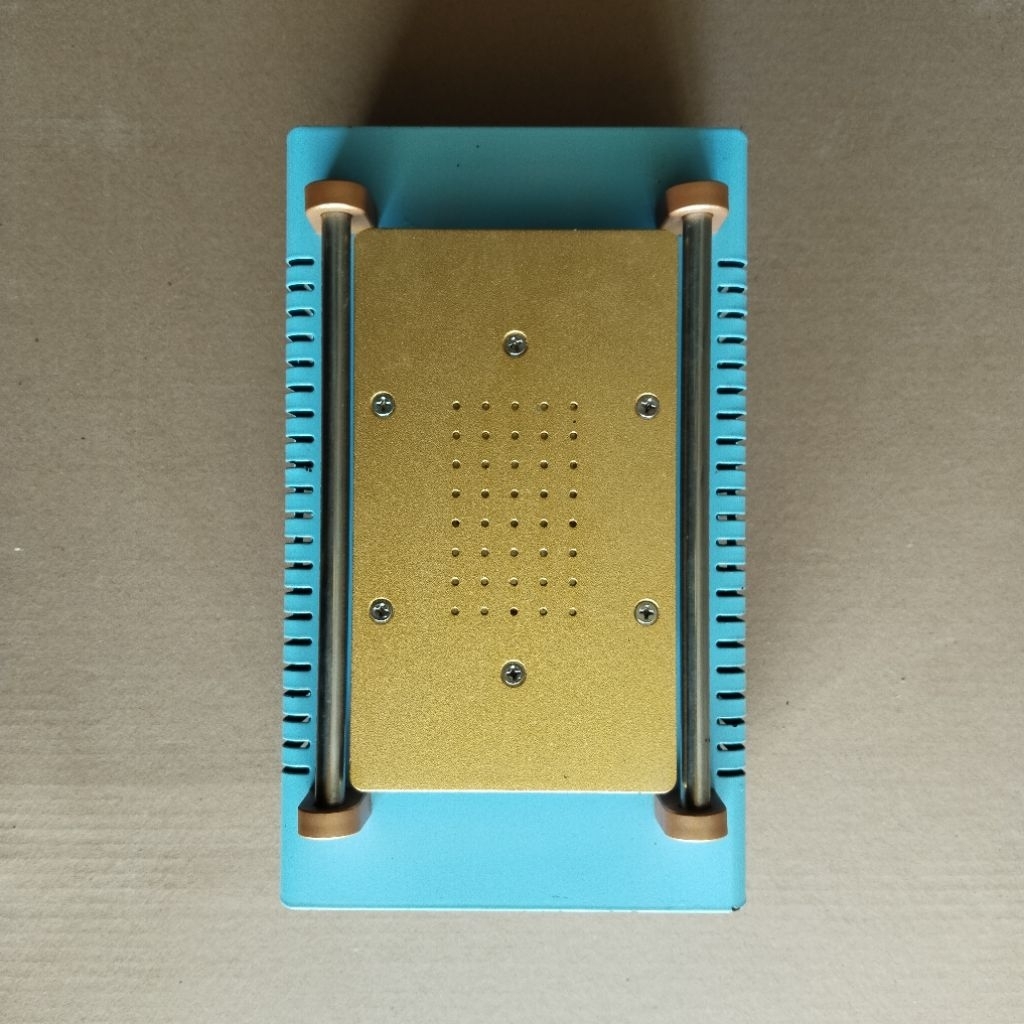 Separator LCD