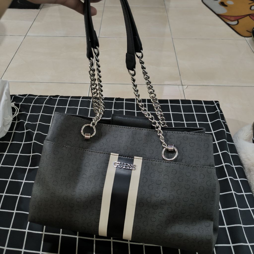PL Preloved Tas Guess Original Shoulder Bag Tas Kantor Formal Kulit