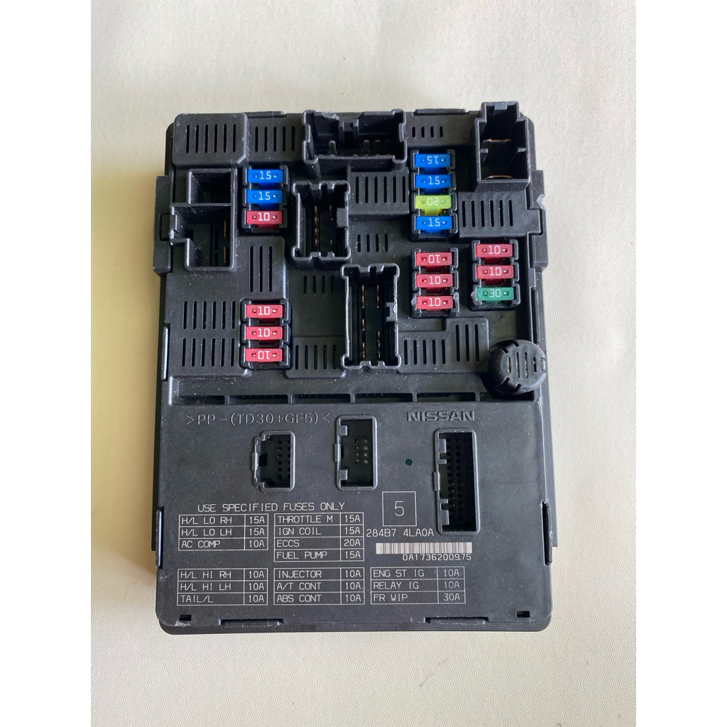 IPDM Engine / Box Sikring datsun