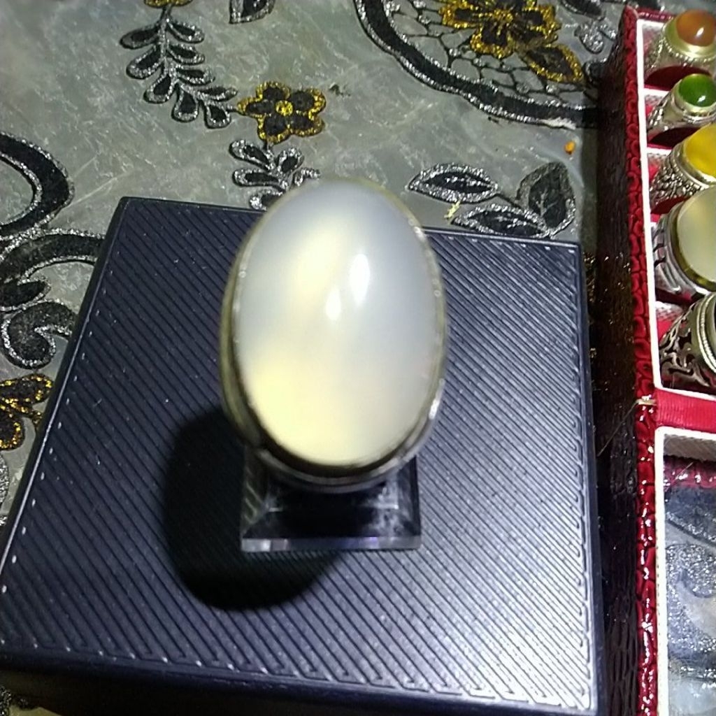 Batu Akik Anggur Lawas