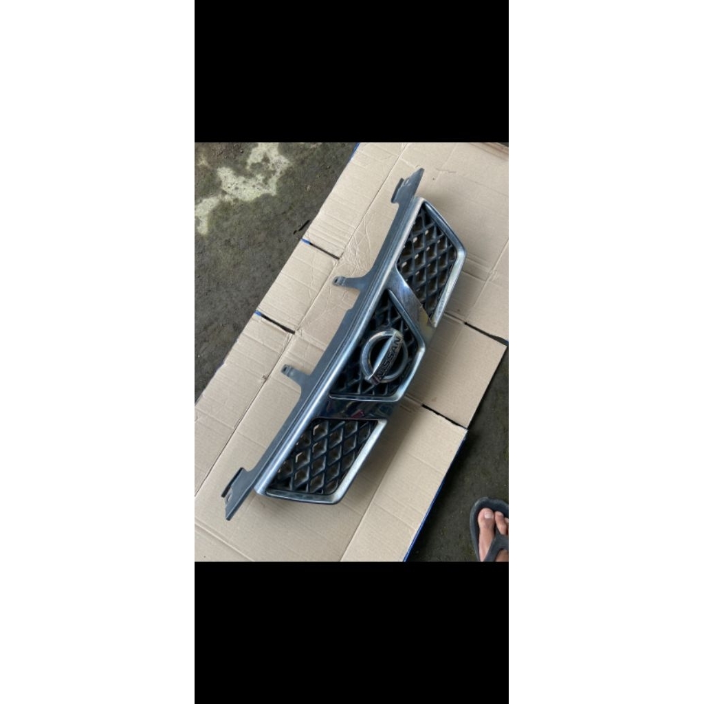 grill xtrail t30