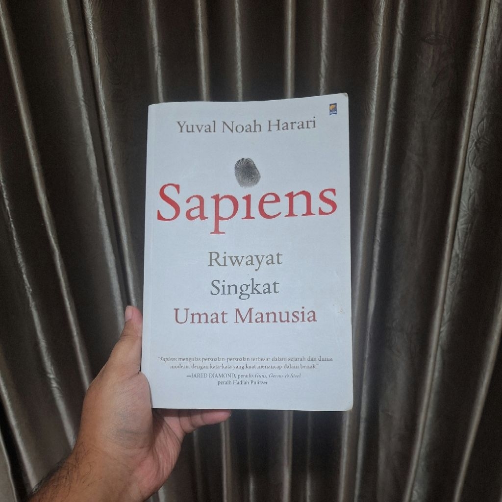 Novel Sapiens second preloved