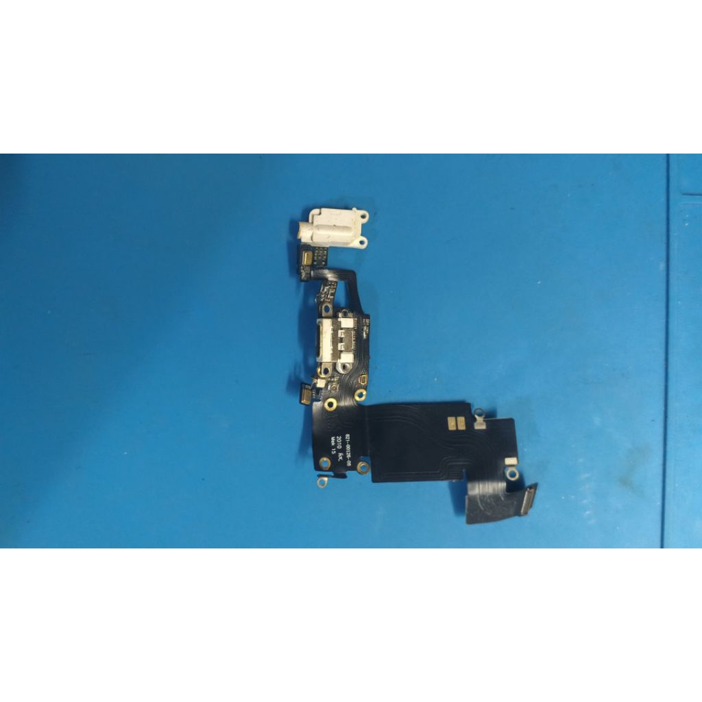 Flexible Konektor Connector Charger Iphone 6s Plus Original Copotan Putih