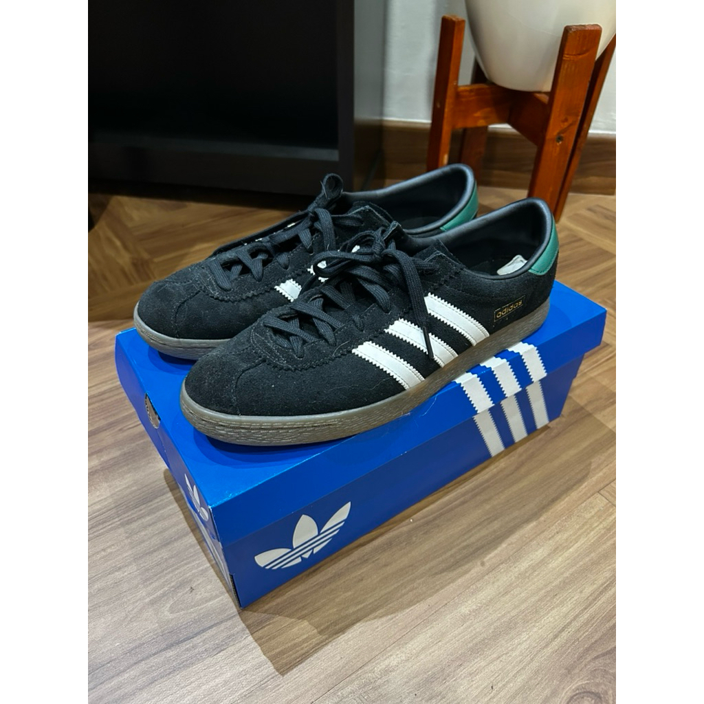 Adidas Stadt JQ9007 Black/White/Green —— Size EU 44 2/3 | US 10 1/2 | UK 10