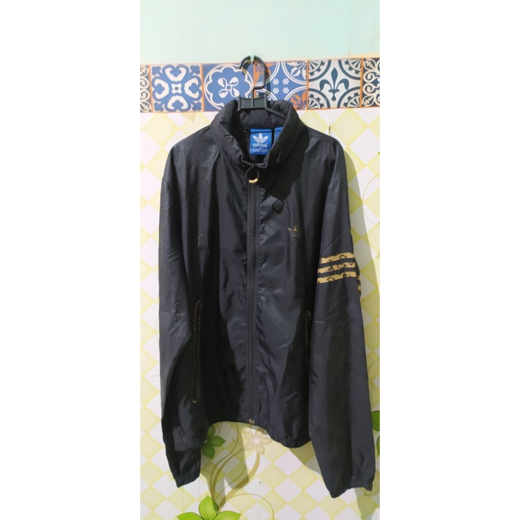 Jaket Running Adidas